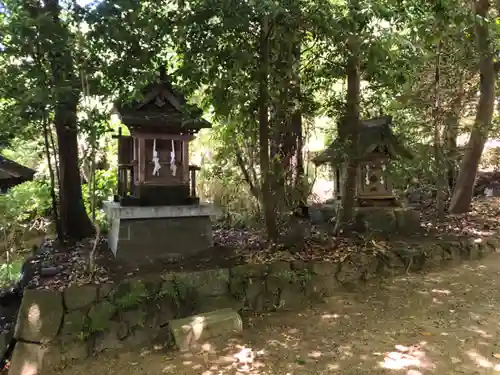 穴師坐兵主神社の末社・摂社