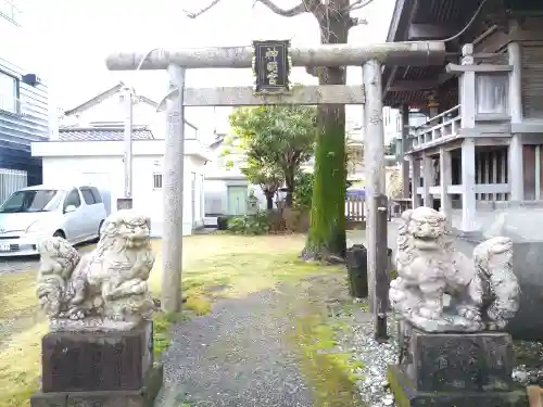 神明宮の鳥居