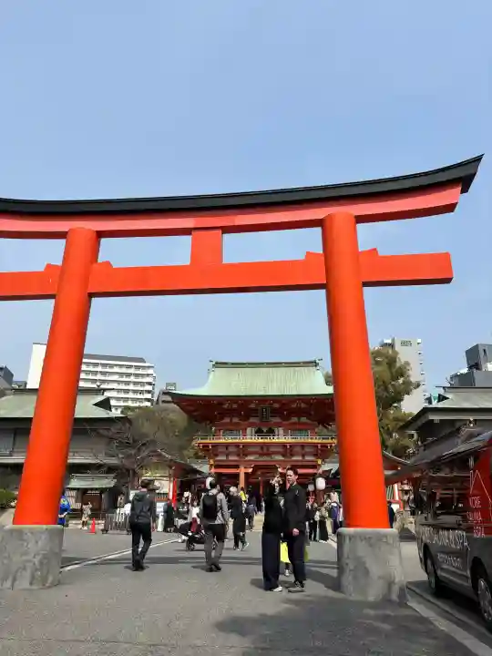 生田神社の{uncategorized: "未分類", other: "その他", undefined: "問題あり", building: "その他建物", grave: "お墓", sacred_gate: "鳥居", guardian: "狛犬", statue: "像", buddha: "仏像", history: "歴史", nature: "自然", garden: "庭園", animal: "動物", pagoda: "塔", temizu: "手水舎", mountain_gate: "山門・神門", sanctuary: "本殿・本堂", subordinate: "末社・摂社", art: "芸術", scenery: "景色", jizo: "地蔵", ema: "絵馬", goshuin: "御朱印", omikuji: "おみくじ", items: "授与品その他", amulet: "お守り", goshuincho: "御朱印帳", eats: "食事", festival: "お祭り", votive_dance: "神楽", shichigosan: "七五三参", wedding: "結婚式", experience: "体験その他", initially: "初詣", around: "周辺", anti_infection: "感染症対策"}