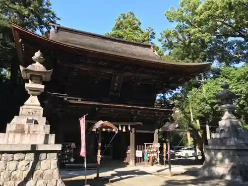 府八幡宮の山門