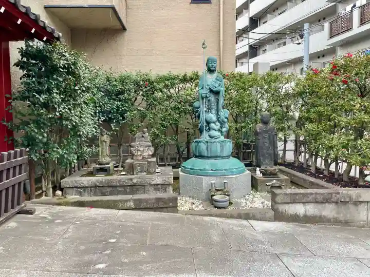 浄心寺の{uncategorized: "未分類", other: "その他", undefined: "問題あり", building: "その他建物", grave: "お墓", sacred_gate: "鳥居", guardian: "狛犬", statue: "像", buddha: "仏像", history: "歴史", nature: "自然", garden: "庭園", animal: "動物", pagoda: "塔", temizu: "手水舎", mountain_gate: "山門・神門", sanctuary: "本殿・本堂", subordinate: "末社・摂社", art: "芸術", scenery: "景色", jizo: "地蔵", ema: "絵馬", goshuin: "御朱印", omikuji: "おみくじ", items: "授与品その他", amulet: "お守り", goshuincho: "御朱印帳", eats: "食事", festival: "お祭り", votive_dance: "神楽", shichigosan: "七五三参", wedding: "結婚式", experience: "体験その他", initially: "初詣", around: "周辺", anti_infection: "感染症対策"}