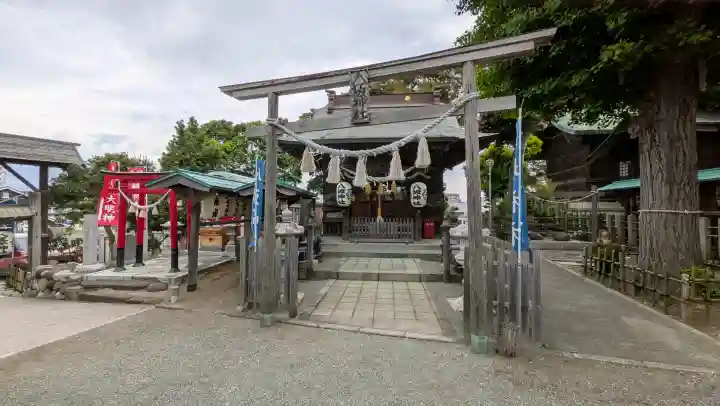 本村天満宮の{uncategorized: "未分類", other: "その他", undefined: "問題あり", building: "その他建物", grave: "お墓", sacred_gate: "鳥居", guardian: "狛犬", statue: "像", buddha: "仏像", history: "歴史", nature: "自然", garden: "庭園", animal: "動物", pagoda: "塔", temizu: "手水舎", mountain_gate: "山門・神門", sanctuary: "本殿・本堂", subordinate: "末社・摂社", art: "芸術", scenery: "景色", jizo: "地蔵", ema: "絵馬", goshuin: "御朱印", omikuji: "おみくじ", items: "授与品その他", amulet: "お守り", goshuincho: "御朱印帳", eats: "食事", festival: "お祭り", votive_dance: "神楽", shichigosan: "七五三参", wedding: "結婚式", experience: "体験その他", initially: "初詣", around: "周辺", anti_infection: "感染症対策"}