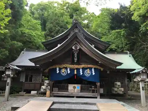 若宮八幡宮の本殿・本堂