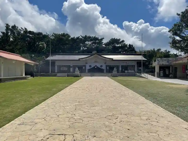 沖縄県護国神社(沖縄県)