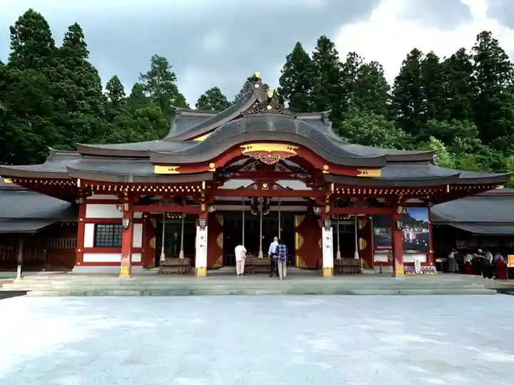 盛岡八幡宮の本殿・本堂