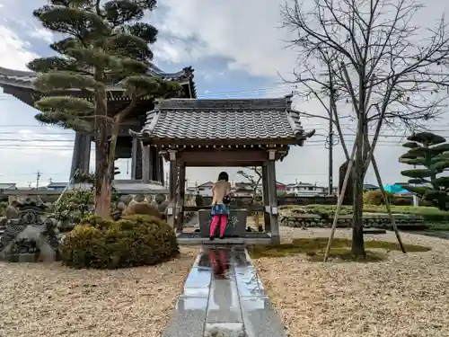 聖洞寺の手水舎