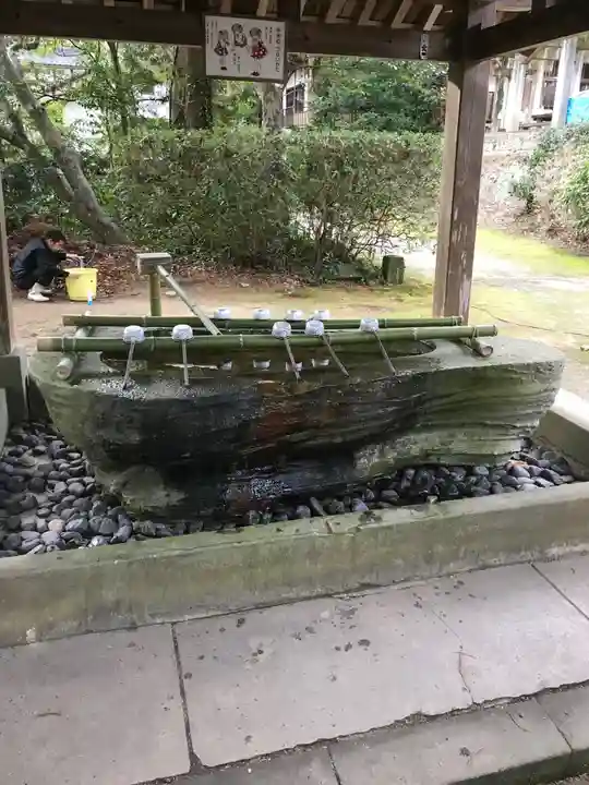 平濱八幡宮の手水舎