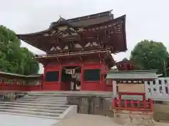 伊賀八幡宮の山門