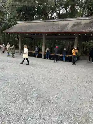 伊勢神宮内宮（皇大神宮）の{uncategorized: "未分類", other: "その他", undefined: "問題あり", building: "その他建物", grave: "お墓", sacred_gate: "鳥居", guardian: "狛犬", statue: "像", buddha: "仏像", history: "歴史", nature: "自然", garden: "庭園", animal: "動物", pagoda: "塔", temizu: "手水舎", mountain_gate: "山門・神門", sanctuary: "本殿・本堂", subordinate: "末社・摂社", art: "芸術", scenery: "景色", jizo: "地蔵", ema: "絵馬", goshuin: "御朱印", omikuji: "おみくじ", items: "授与品その他", amulet: "お守り", goshuincho: "御朱印帳", eats: "食事", festival: "お祭り", votive_dance: "神楽", shichigosan: "七五三参", wedding: "結婚式", experience: "体験その他", initially: "初詣", around: "周辺", anti_infection: "感染症対策"}