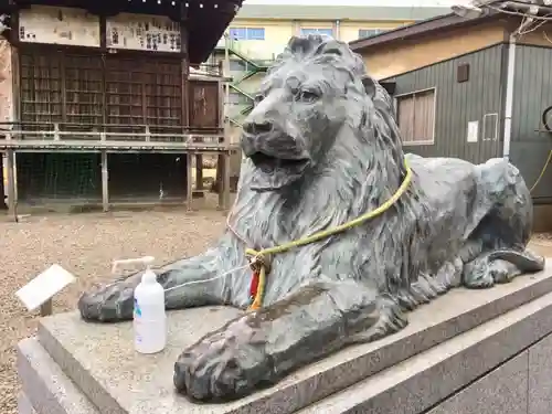三囲神社の狛犬