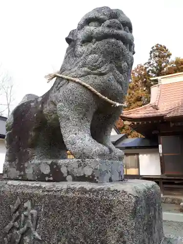 高木岡神社の狛犬