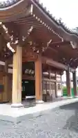富徳寺の本殿・本堂