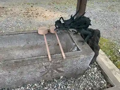 結城諏訪神社の手水舎