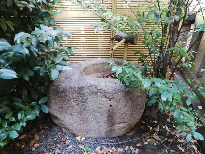 大鳥神社の手水舎