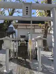 高田氷川神社の末社