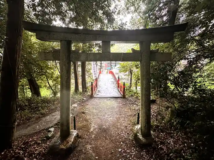 長谷山口坐神社(奈良県)