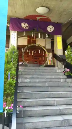 烏森神社の本殿・本堂