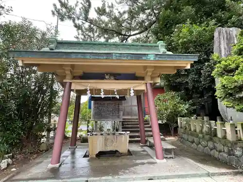 元城町東照宮の手水