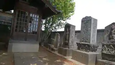 樋野口稲荷神社の末社・摂社