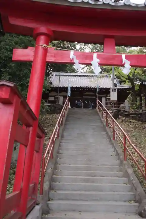 物部神社(石和町松本)の鳥居