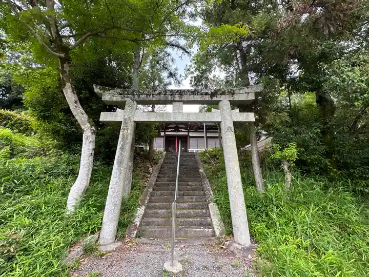 若宮神社の鳥居