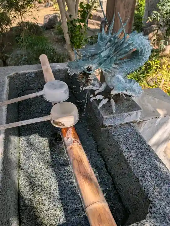 西光寺の{uncategorized: "未分類", other: "その他", undefined: "問題あり", building: "その他建物", grave: "お墓", sacred_gate: "鳥居", guardian: "狛犬", statue: "像", buddha: "仏像", history: "歴史", nature: "自然", garden: "庭園", animal: "動物", pagoda: "塔", temizu: "手水舎", mountain_gate: "山門・神門", sanctuary: "本殿・本堂", subordinate: "末社・摂社", art: "芸術", scenery: "景色", jizo: "地蔵", ema: "絵馬", goshuin: "御朱印", omikuji: "おみくじ", items: "授与品その他", amulet: "お守り", goshuincho: "御朱印帳", eats: "食事", festival: "お祭り", votive_dance: "神楽", shichigosan: "七五三参", wedding: "結婚式", experience: "体験その他", initially: "初詣", around: "周辺", anti_infection: "感染症対策"}