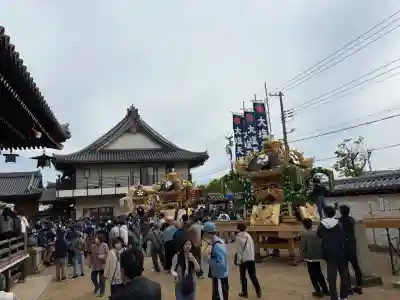 大塩天満宮の{uncategorized: "未分類", other: "その他", undefined: "問題あり", building: "その他建物", grave: "お墓", sacred_gate: "鳥居", guardian: "狛犬", statue: "像", buddha: "仏像", history: "歴史", nature: "自然", garden: "庭園", animal: "動物", pagoda: "塔", temizu: "手水舎", mountain_gate: "山門・神門", sanctuary: "本殿・本堂", subordinate: "末社・摂社", art: "芸術", scenery: "景色", jizo: "地蔵", ema: "絵馬", goshuin: "御朱印", omikuji: "おみくじ", items: "授与品その他", amulet: "お守り", goshuincho: "御朱印帳", eats: "食事", festival: "お祭り", votive_dance: "神楽", shichigosan: "七五三参", wedding: "結婚式", experience: "体験その他", initially: "初詣", around: "周辺", anti_infection: "感染症対策"}