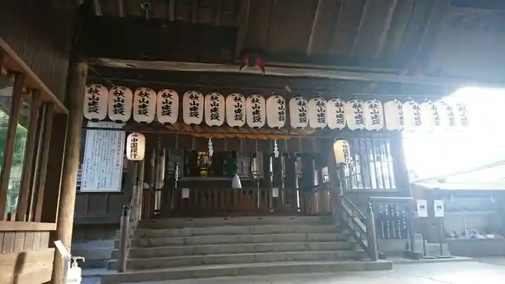 吉備津神社の本殿・本堂