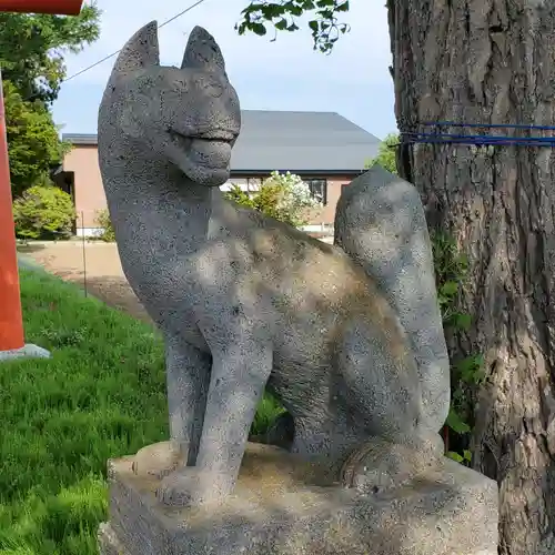 千代田稲荷神社の狛犬