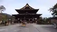 善光寺の本殿・本堂