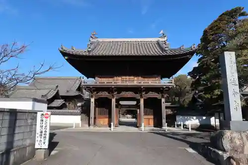 延命寺の山門