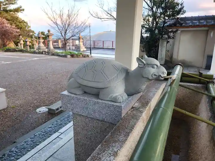 柿本神社の手水舎