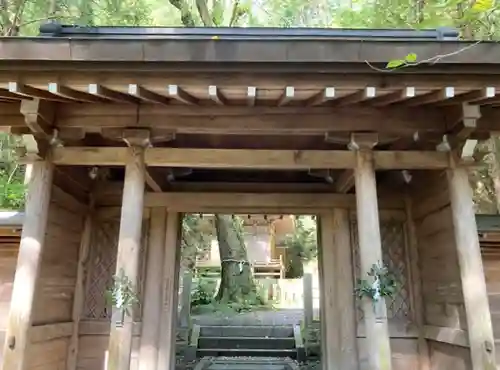八幡神社松平東照宮の山門・神門