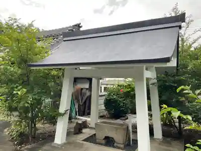 円観寺の手水舎