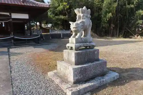 築地神社の狛犬