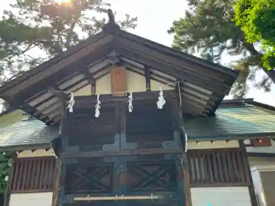 片瀬諏訪神社の{uncategorized: "未分類", other: "その他", undefined: "問題あり", building: "その他建物", grave: "お墓", sacred_gate: "鳥居", guardian: "狛犬", statue: "像", buddha: "仏像", history: "歴史", nature: "自然", garden: "庭園", animal: "動物", pagoda: "塔", temizu: "手水舎", mountain_gate: "山門・神門", sanctuary: "本殿・本堂", subordinate: "末社・摂社", art: "芸術", scenery: "景色", jizo: "地蔵", ema: "絵馬", goshuin: "御朱印", omikuji: "おみくじ", items: "授与品その他", amulet: "お守り", goshuincho: "御朱印帳", eats: "食事", festival: "お祭り", votive_dance: "神楽", shichigosan: "七五三参", wedding: "結婚式", experience: "体験その他", initially: "初詣", around: "周辺", anti_infection: "感染症対策"}