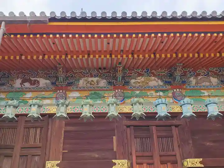 中山寺の本殿・本堂