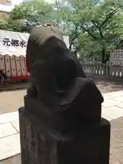 元郷氷川神社の狛犬