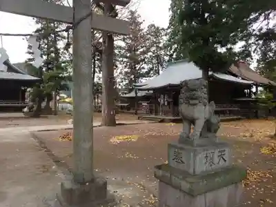 八坂神社（葛生町）の鳥居