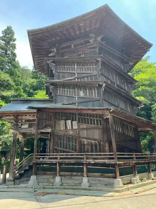 円通三匝堂(さざえ堂)(福島県)