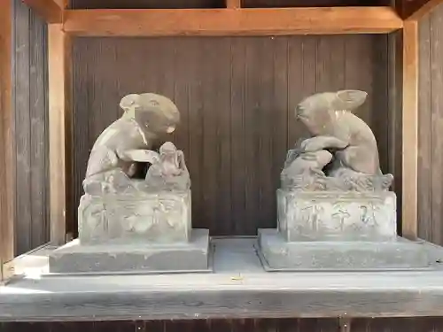 調神社の狛犬