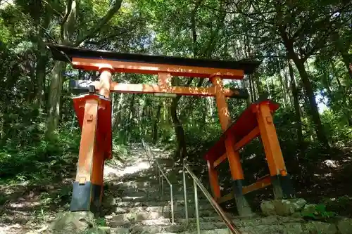 若山神社の鳥居