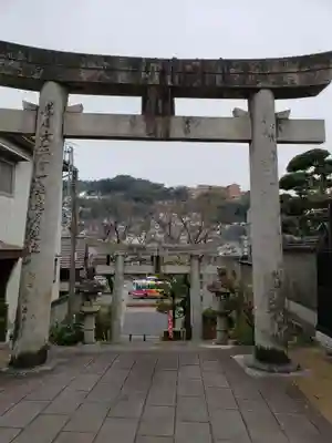中川八幡神社の鳥居