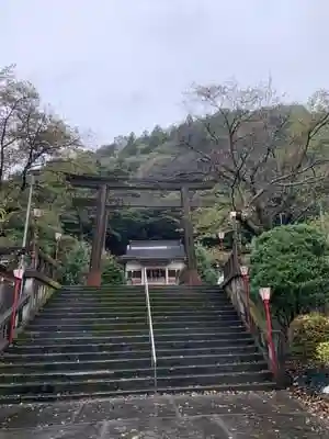 藤原町護国神社の鳥居