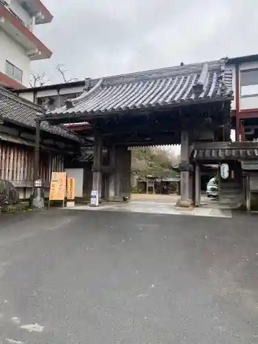 竹林院の山門・神門