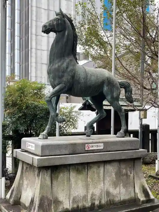 富士浅間神社の狛犬
