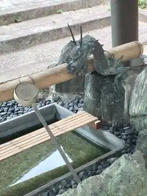 神館神社の手水舎