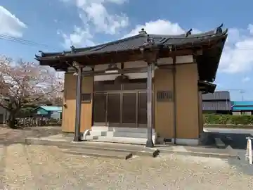 満蔵院の本殿・本堂