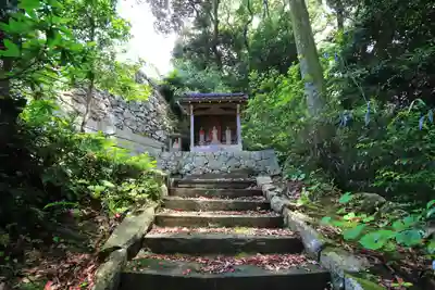 安楽寺の末社・摂社