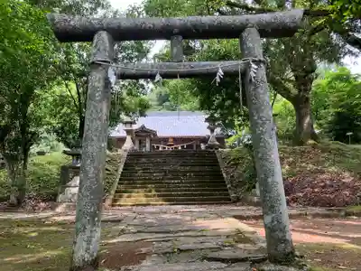 末廣神社の鳥居